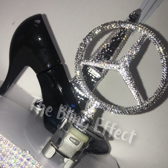 COPY - Swarovski Mercedes Benz Emblem - Picture 6 of 7